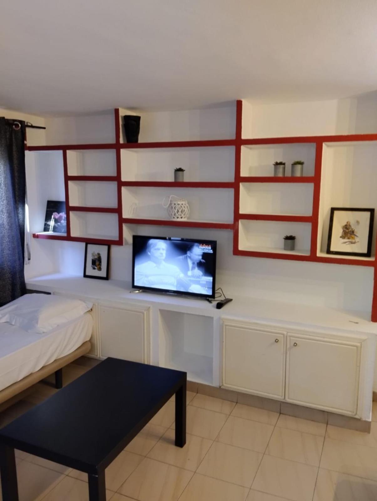 Aparsol Apartments Madrid Buitenkant foto