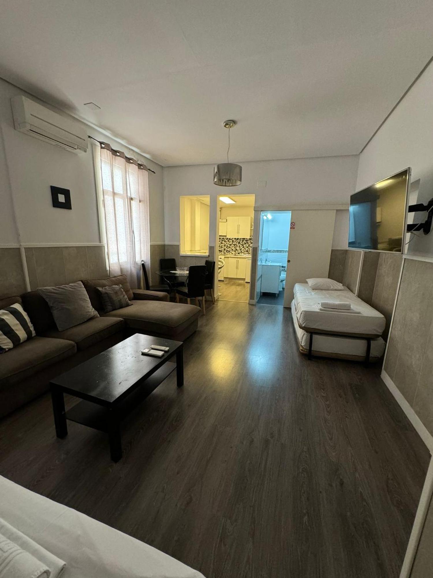 Aparsol Apartments Madrid Buitenkant foto